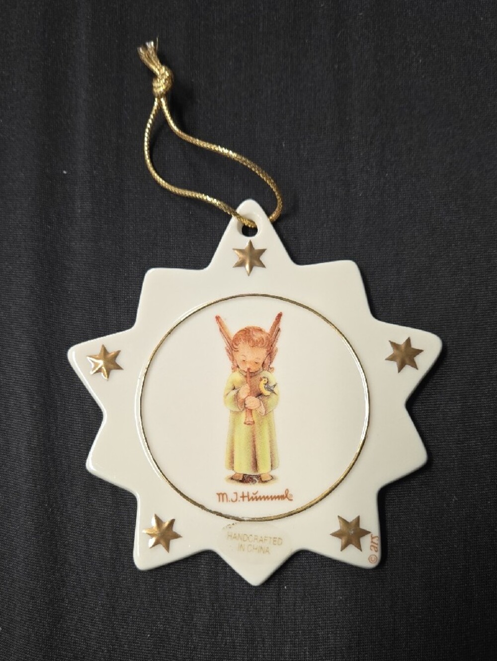 π
π
π
M.J. Hummel Star Angel Ornament EUC 4.25" Circumfrence - Picture 2 of 4